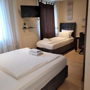 Dreibettzimmer